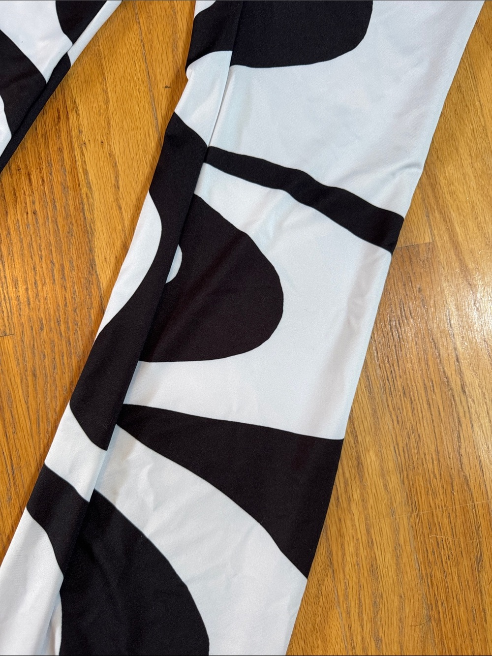Fashion Nova! Black & White Graphic Flare Pants - Picture 2 of 5